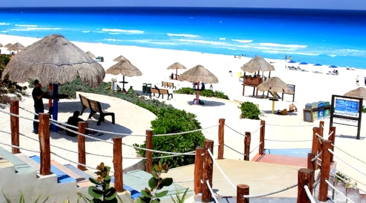 Playa Delfines cancún