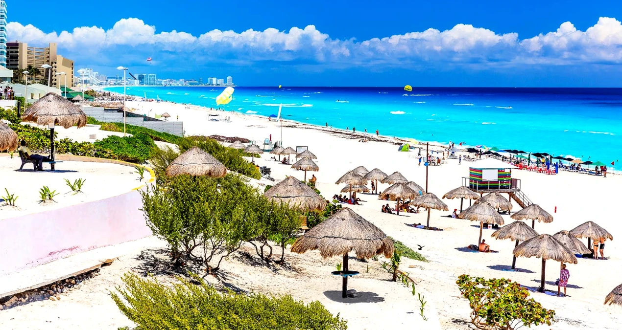 Playas de Cancún: Playa Delfines