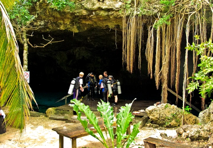 Cenotes Dos Ojos en Tulum