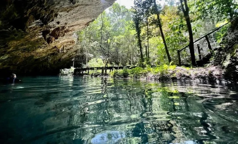 Cenote Sac Actun