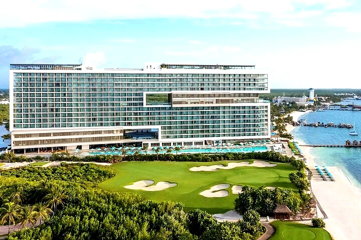 Dreams Vista Cancún Golf & Spa Resort