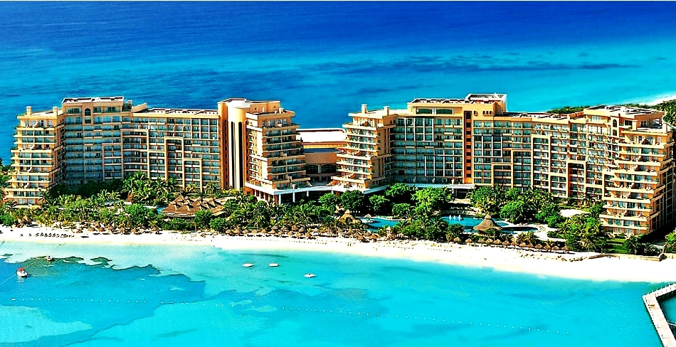 Fiesta Americana Grand Coral Beach